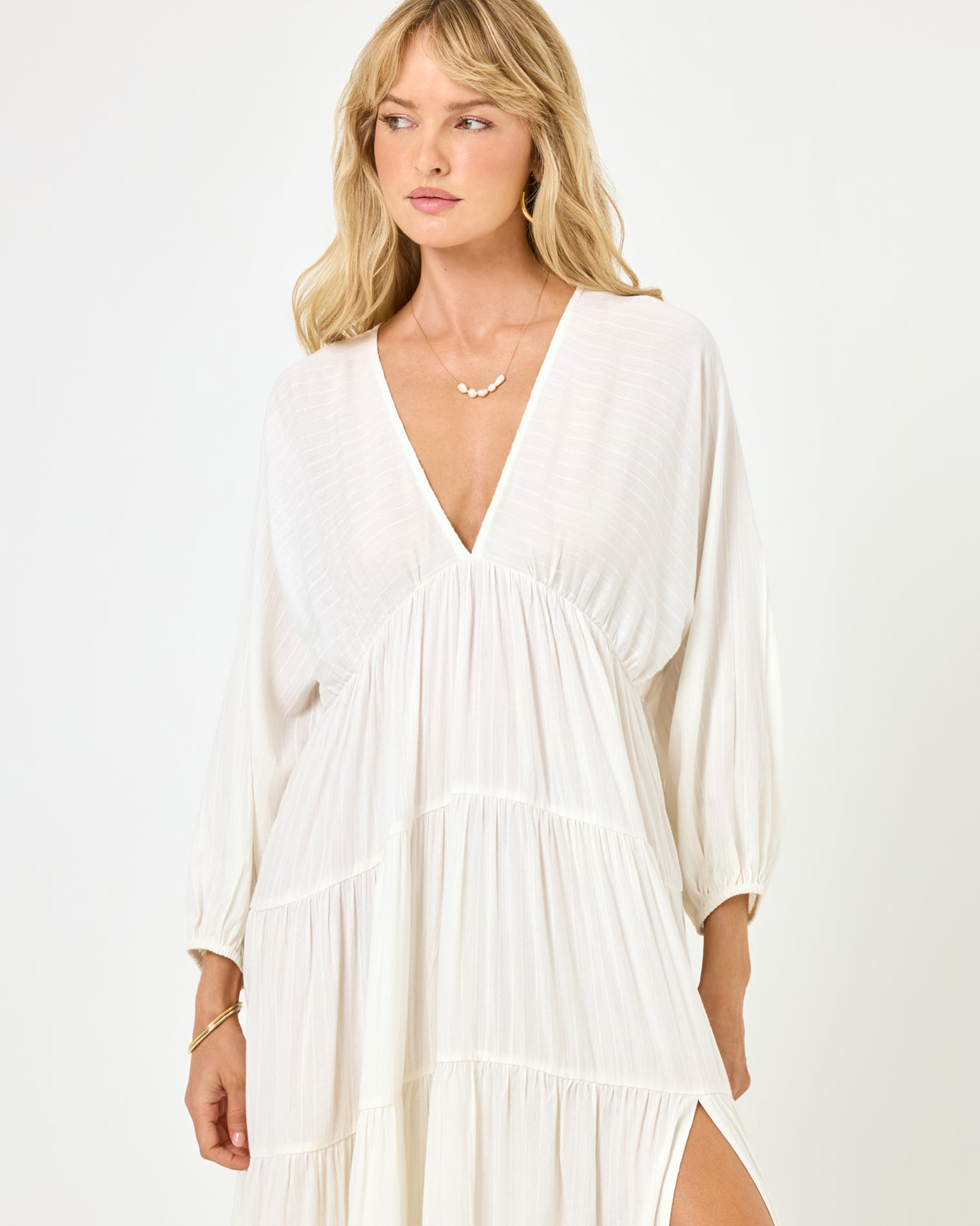 Eterna Coverup - Cream Cream | Model: Lura (size: S)