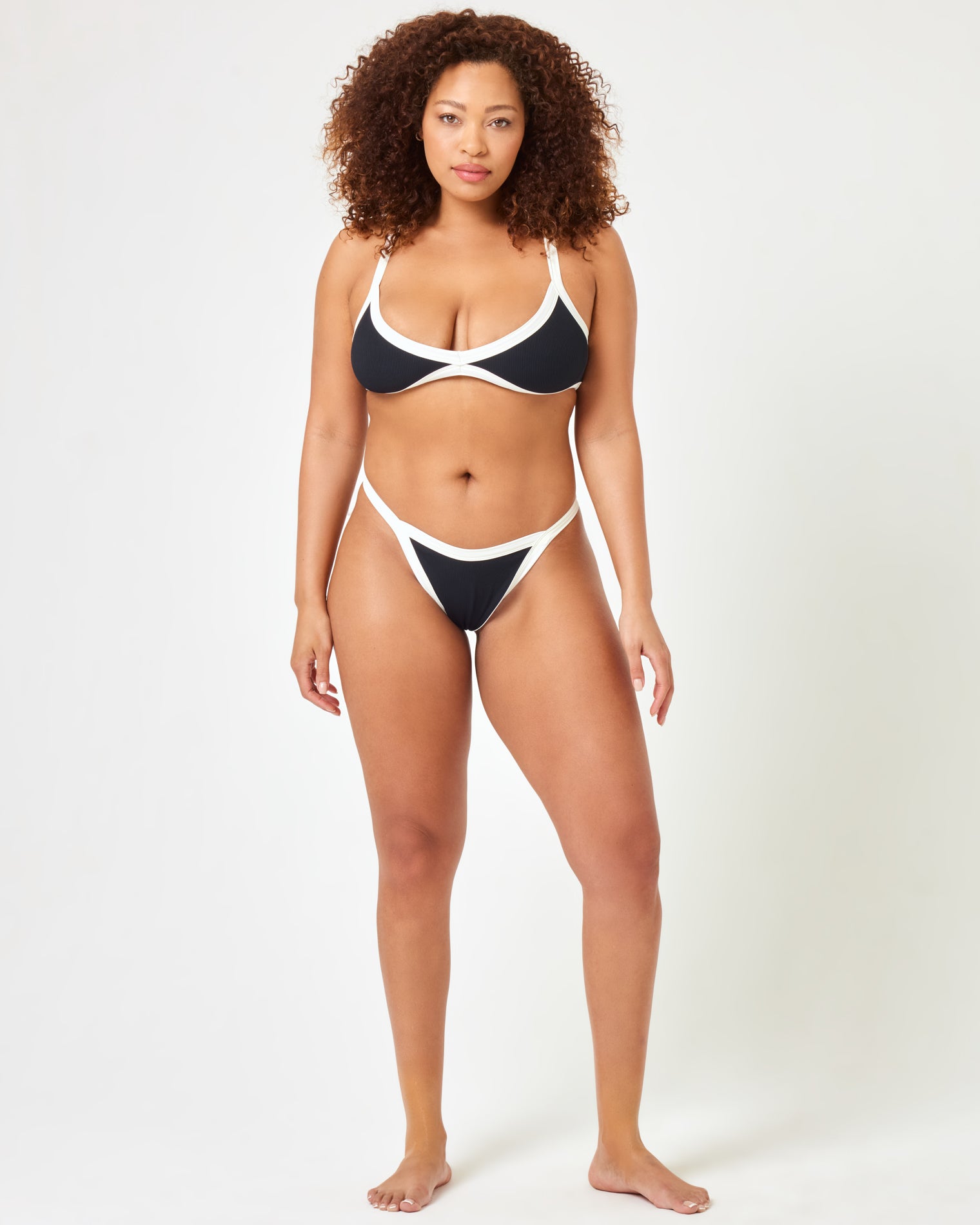 Taylor Bikini Top - Black-Cream Black-Cream | Model: Amber (size: XL)