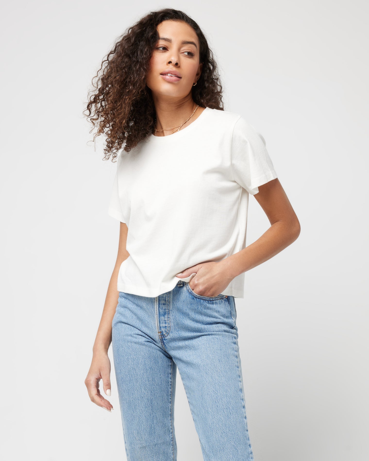 All Day Top - Olive Branch Cream | Model: Blaine (size: S)