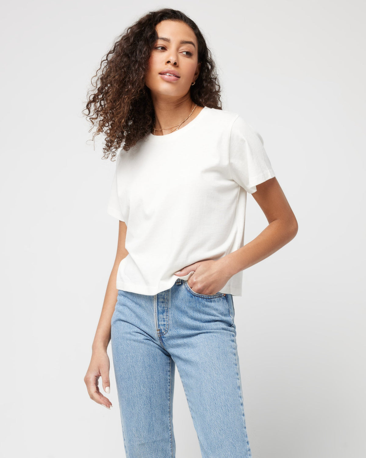 All Day Top - Olive Branch Cream | Model: Blaine (size: S)