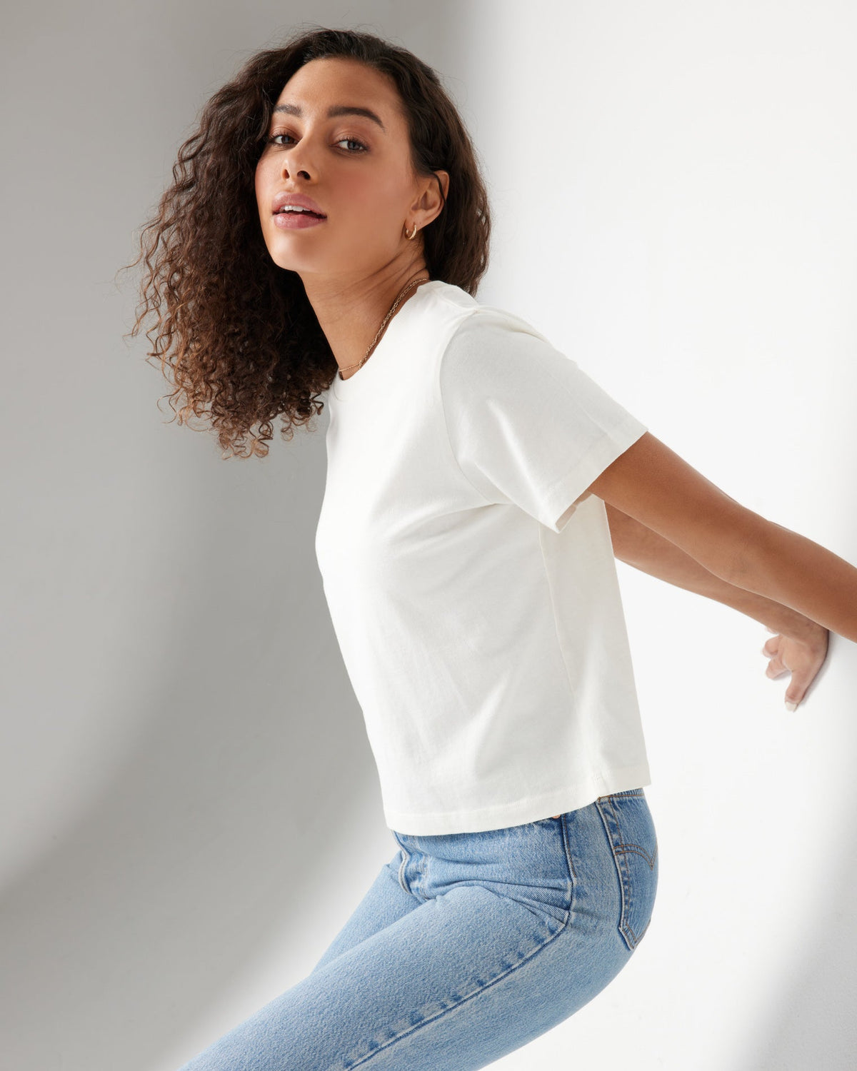 All Day Top - Olive Branch Cream | Model: Blaine (size: S)