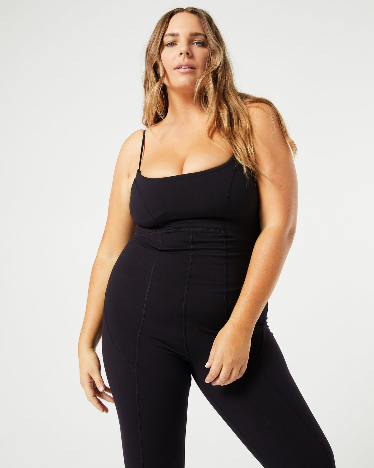 Go The Distance Jumpsuit - Black Black | Model: Ali (size: XL) 