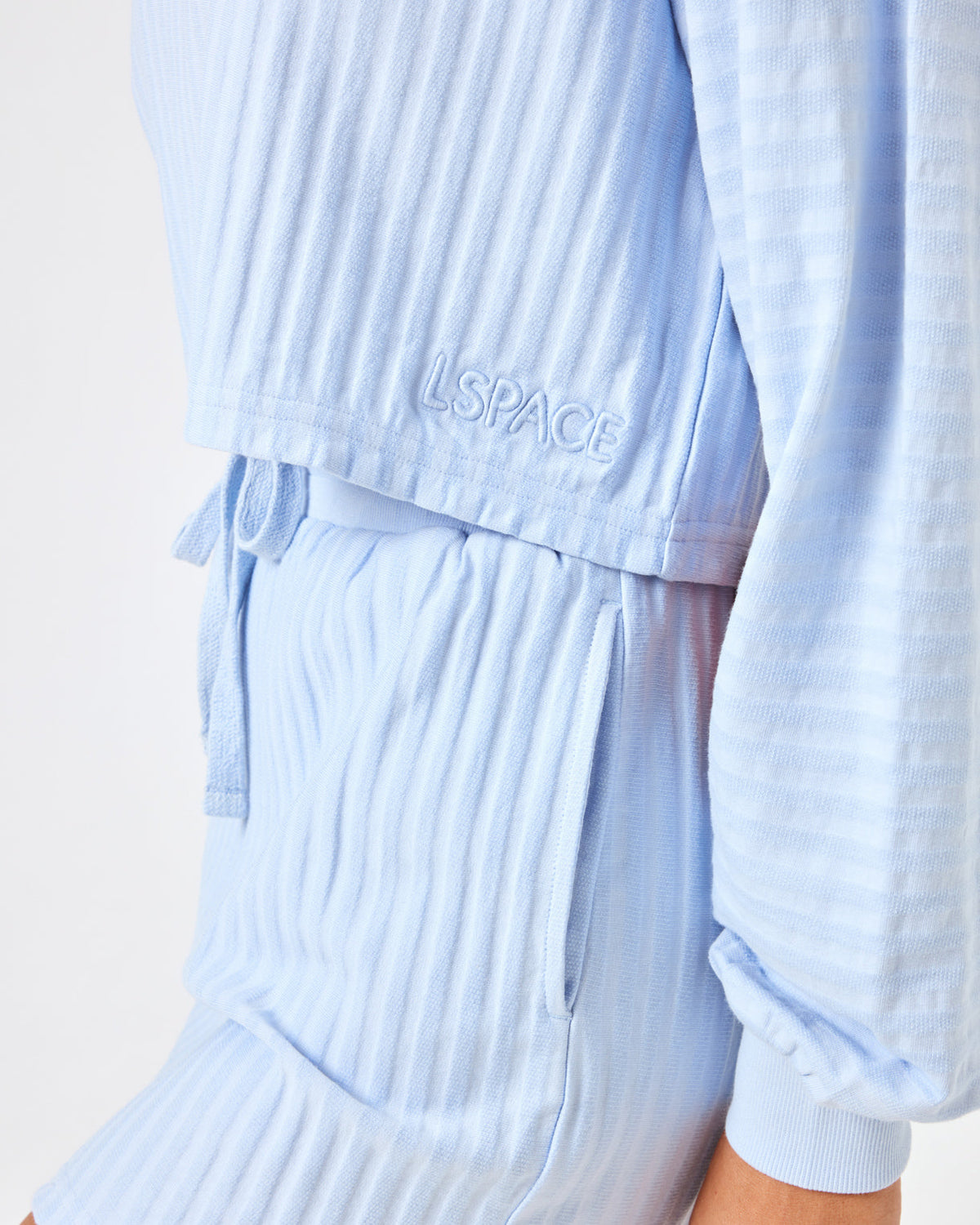 Half Court Pullover Mist | Model: Anna (size: S) | Hover