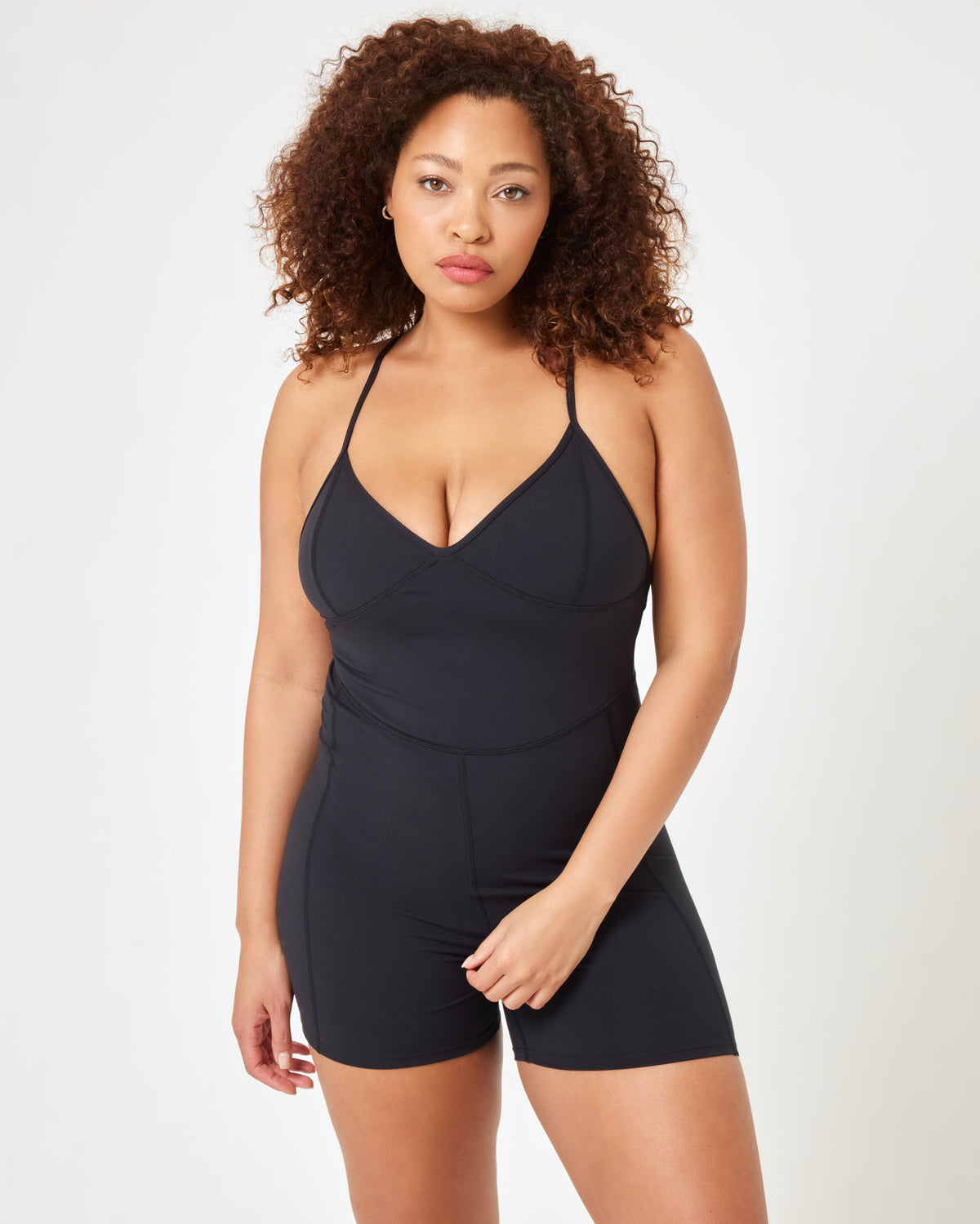 Owen Romper - Black Black | Model: Amber (size: XL)