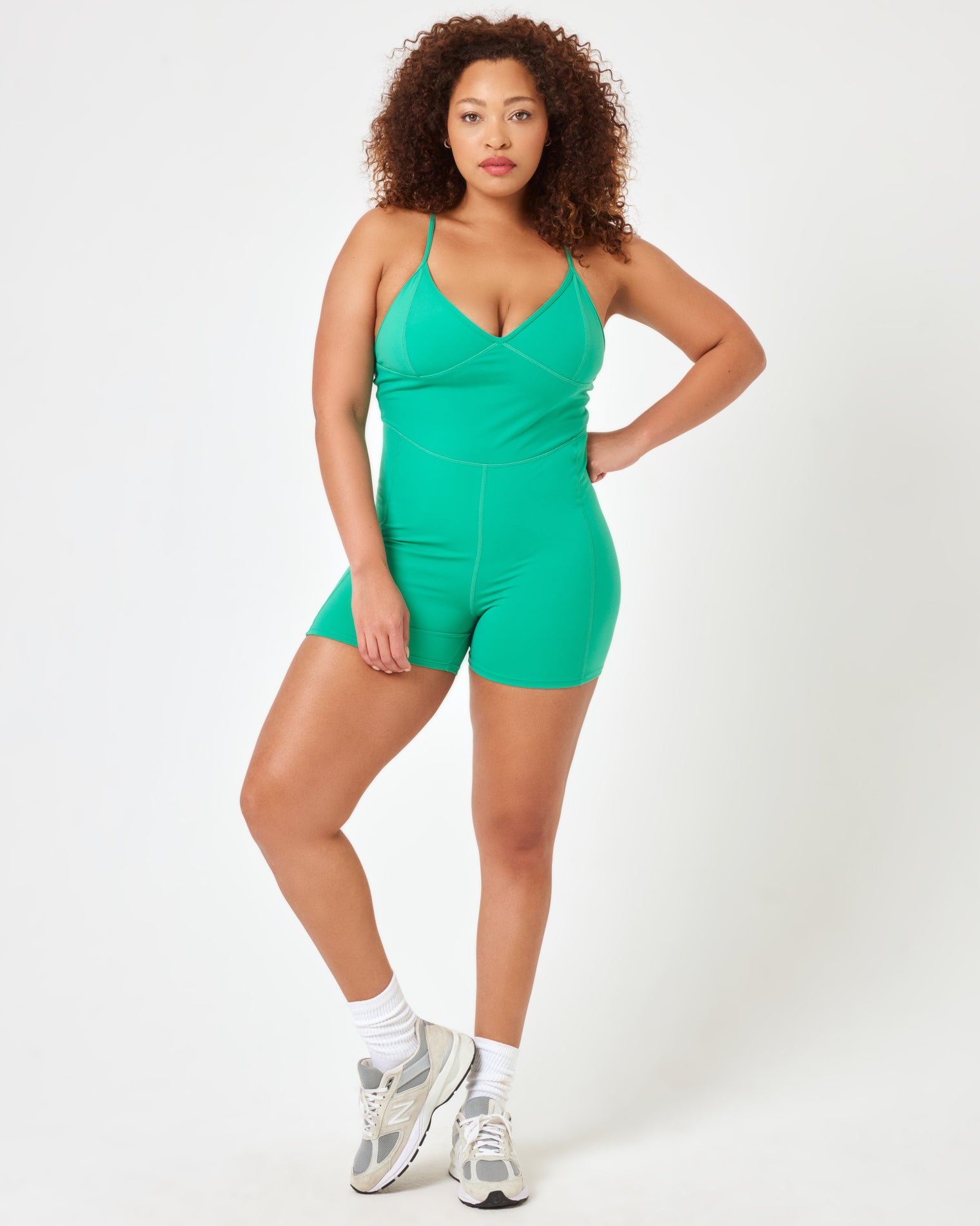 Owen Romper - Ivy Ivy | Model: Amber (size: XL)