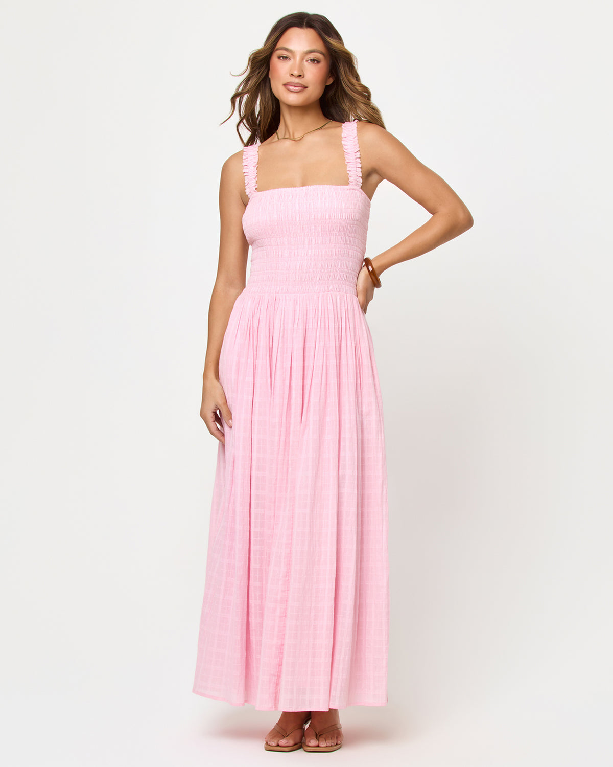 Wren Maxi - Rosewater Rosewater| Badge:New Arrival_#B2AC88_#ffffff'
LSPACE Wren Maxi in rosewater, front view on model.