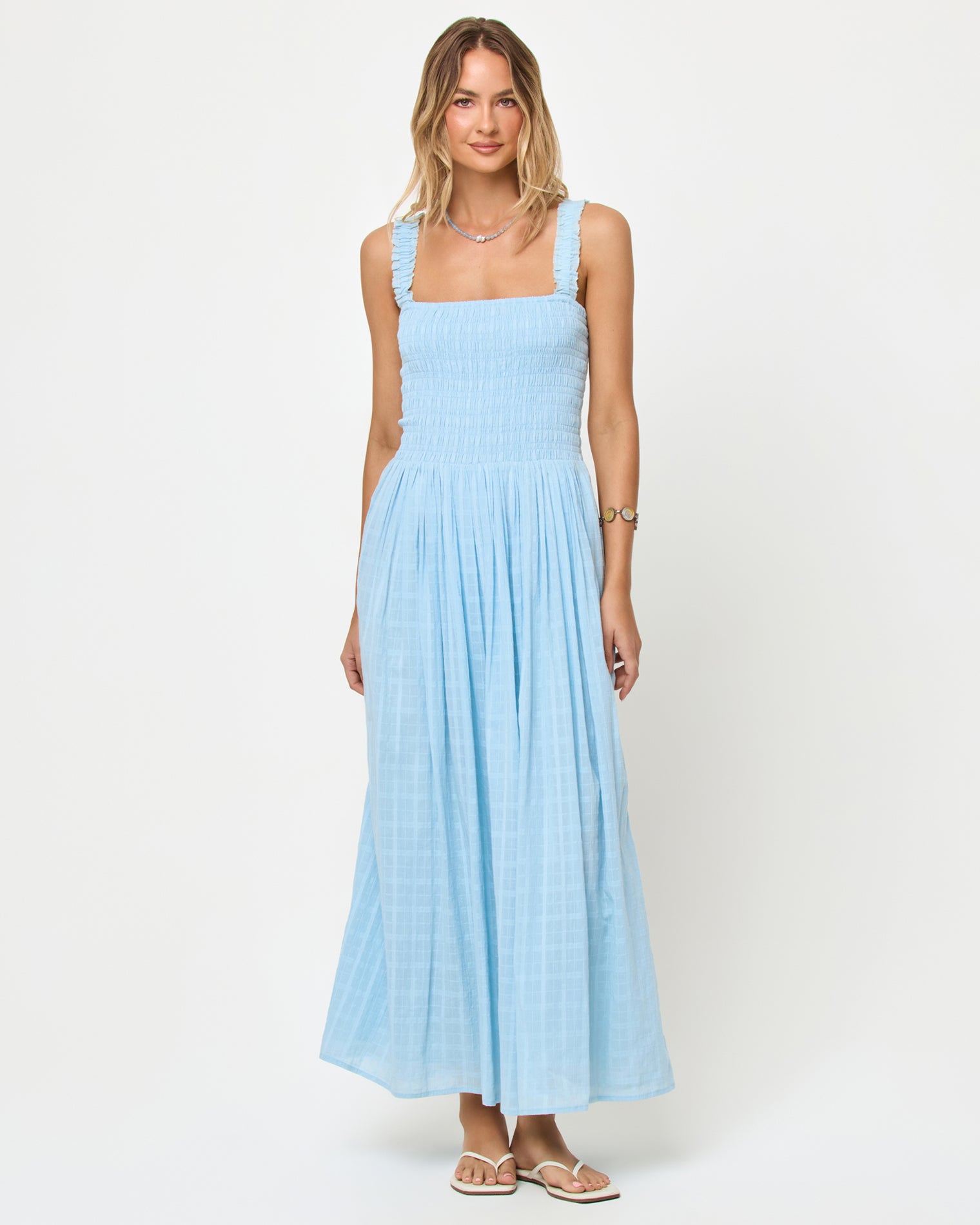 Wren Maxi - Sky Blue Sky Blue | Badge:New Arrival_#B2AC88_#ffffff'
LSPACE Wren Maxi in sky blue, front view on model.