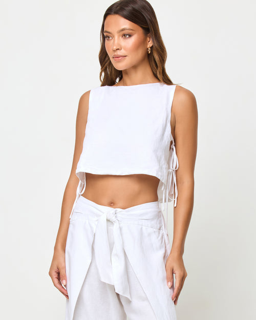 LSPACE Rylee pant in white, close-up detail view on model.