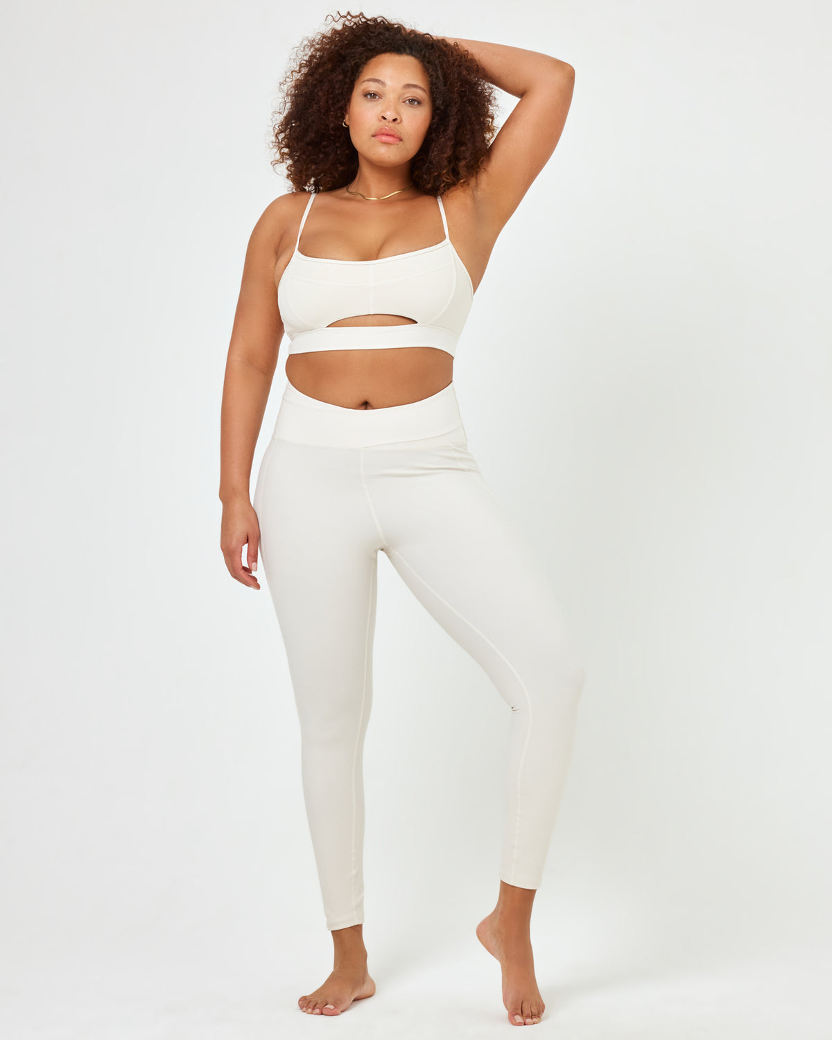 Rush Bra - Bone Bone | Model: Amber (size: XL)