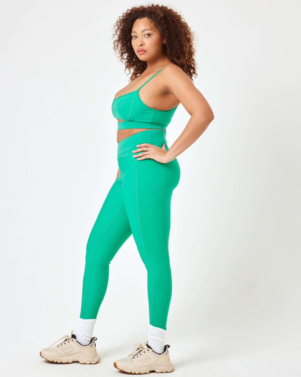 Mercer Legging - Ivy Ivy | Model: Amber (size: XL)