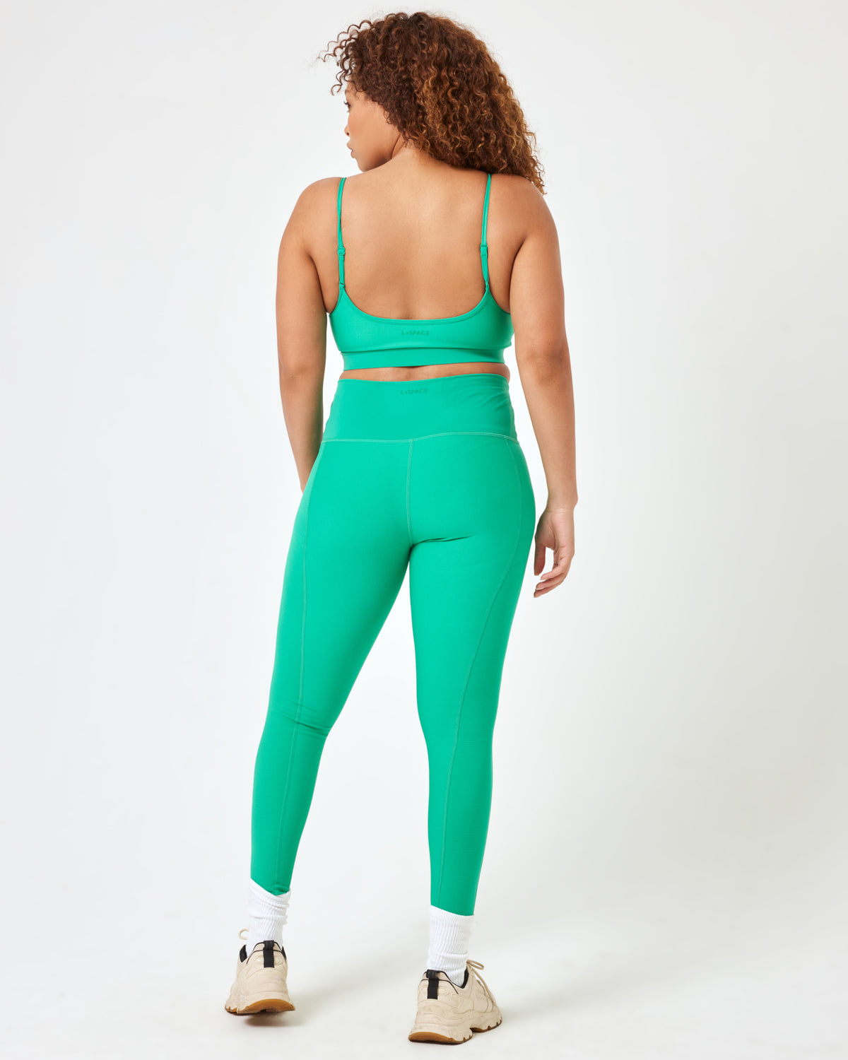 Mercer Legging - Ivy Ivy | Model: Amber (size: XL)