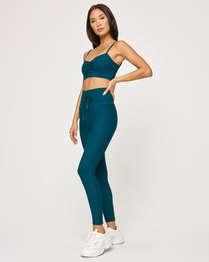 complete the look 7715097903166