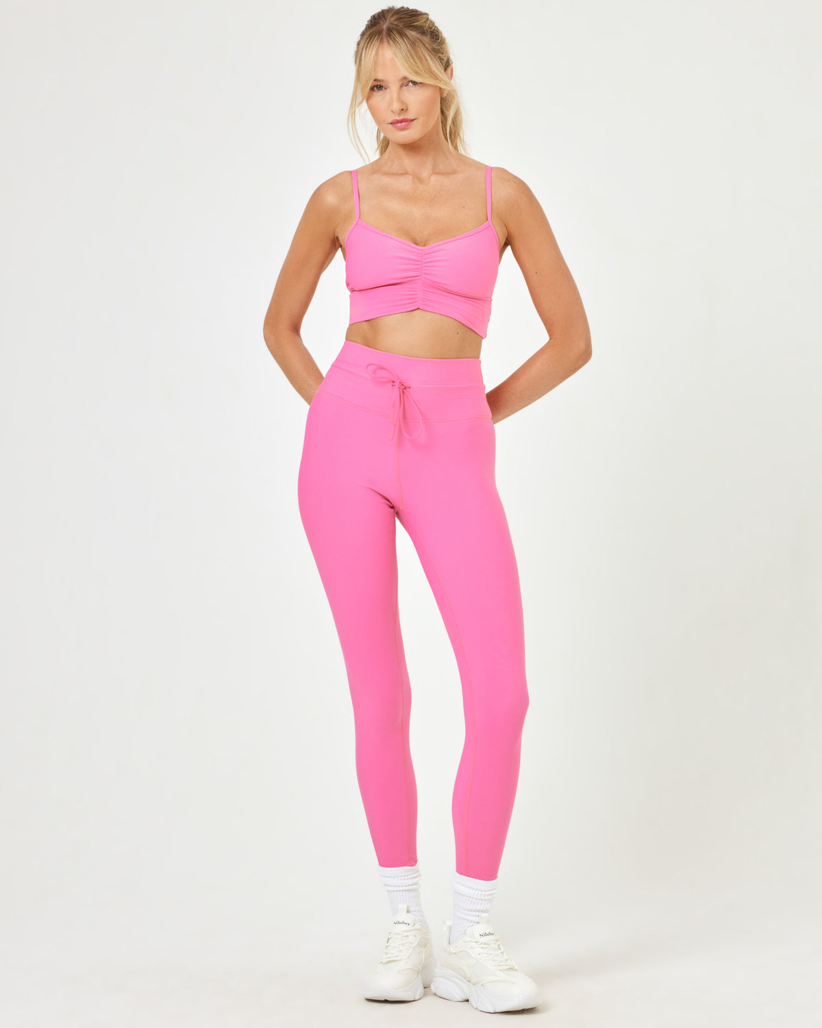 Turner Legging - Taffy Taffy | Model: Lura (size: S)