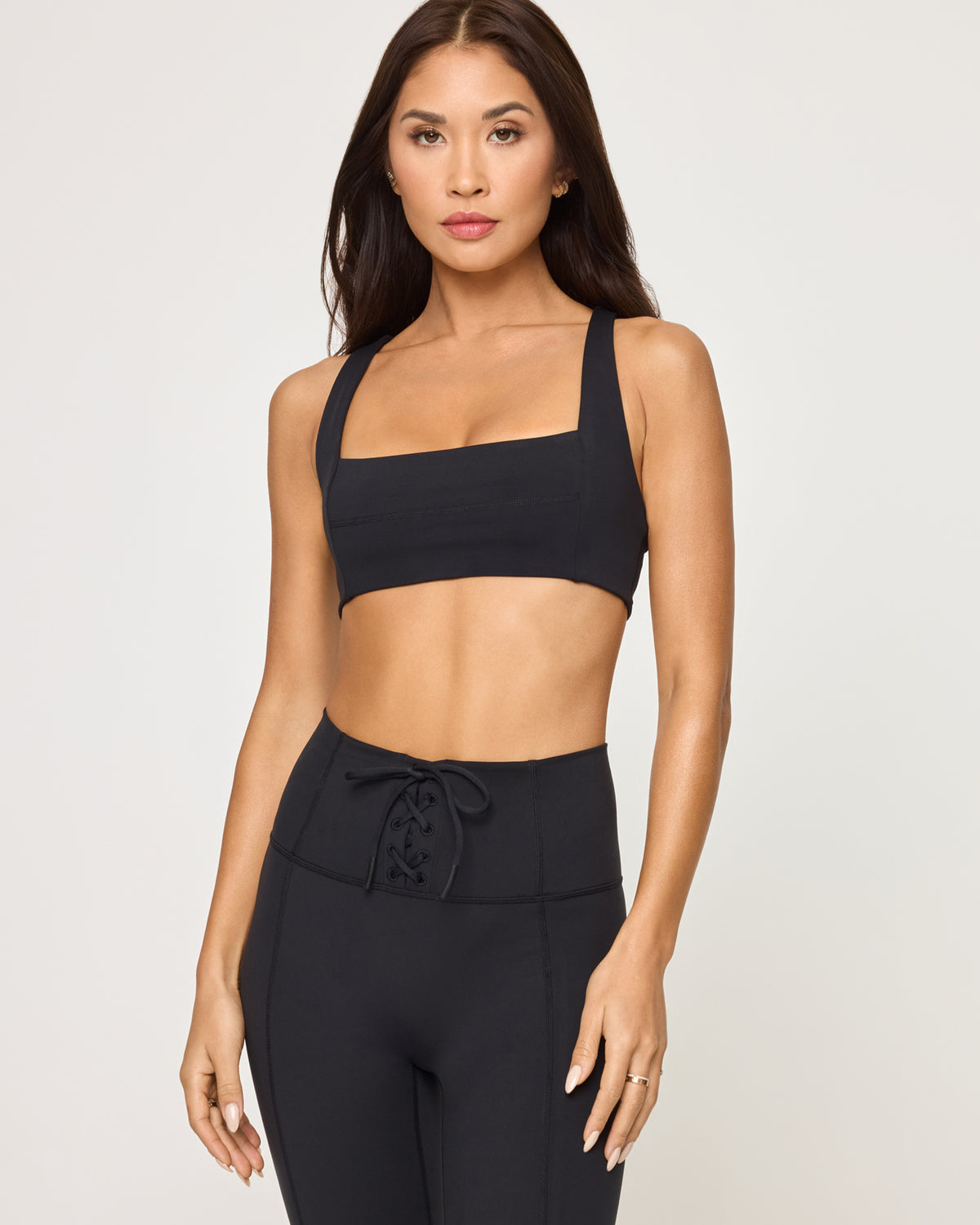 Uppercut Bra - Black Black-Cream | Model: Jocelyn (size: S) | Hover