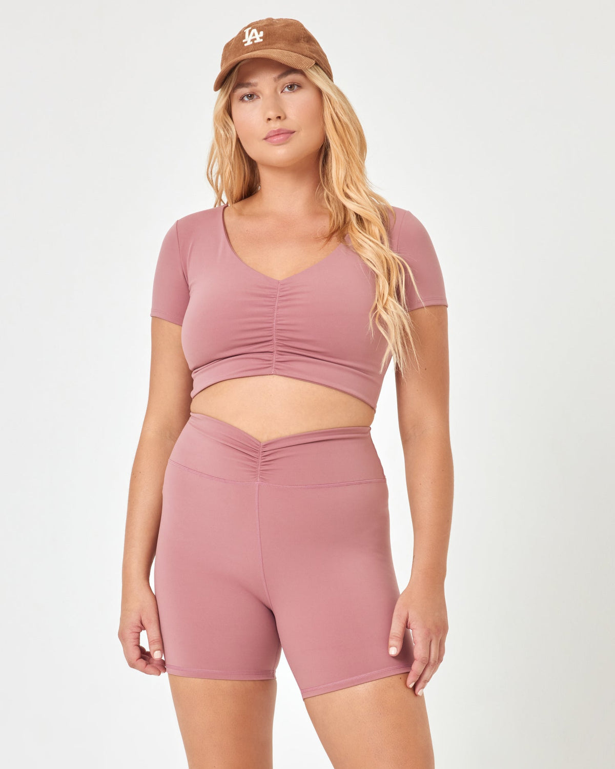 Warren Crop - Rose Rose | Model: Sydney (size: XL) | Hover