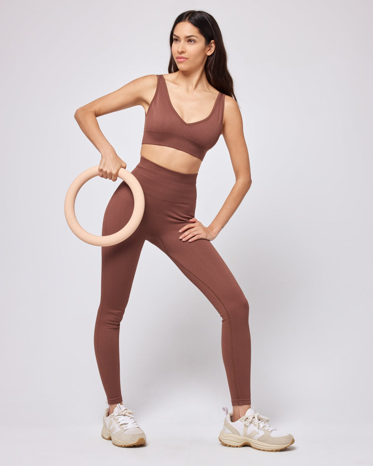 Work It Legging - Cafe Cafe | Model: Julianna (size: S)