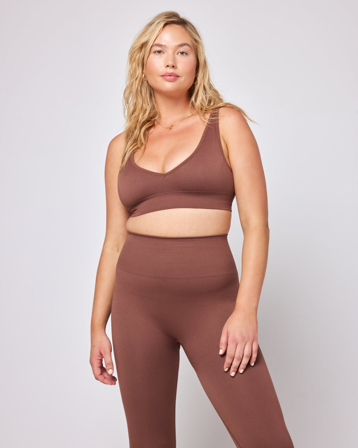 Work It Bra - Cafe Cafe | Model: Sydney (size: XL)