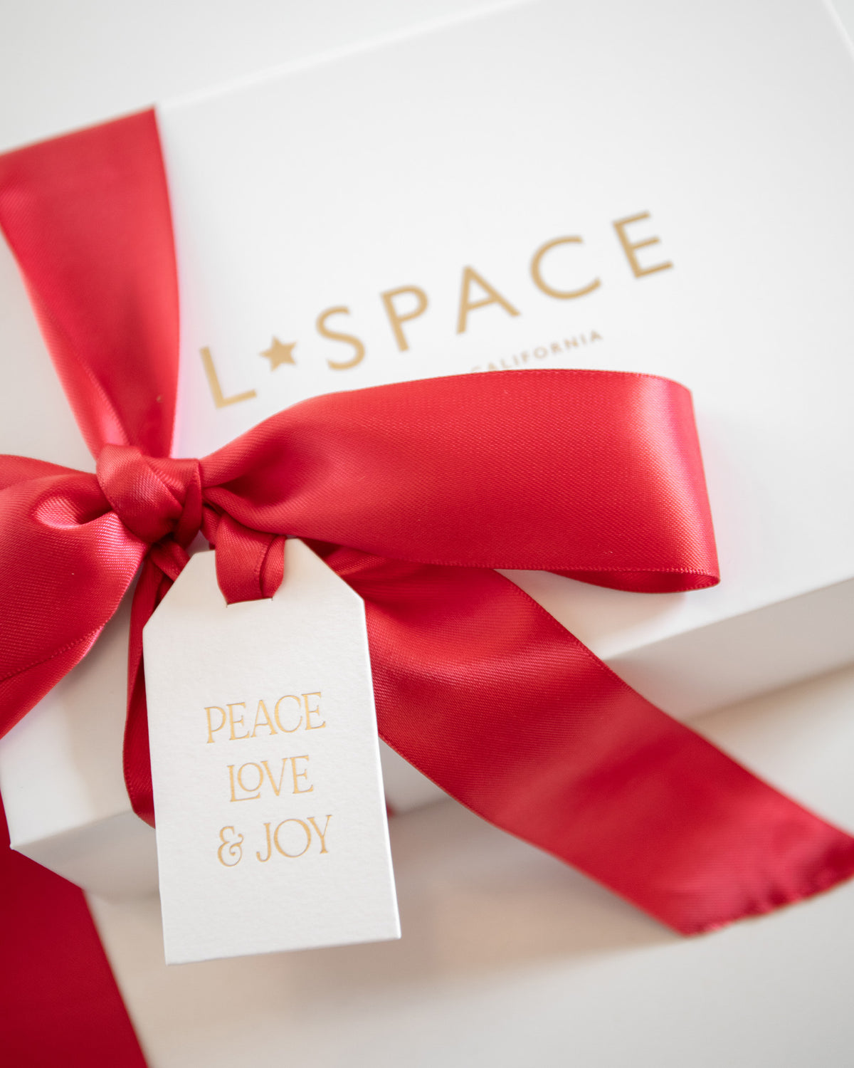 Holiday Gift Box Set - Red Holiday Gift Box Set - Red