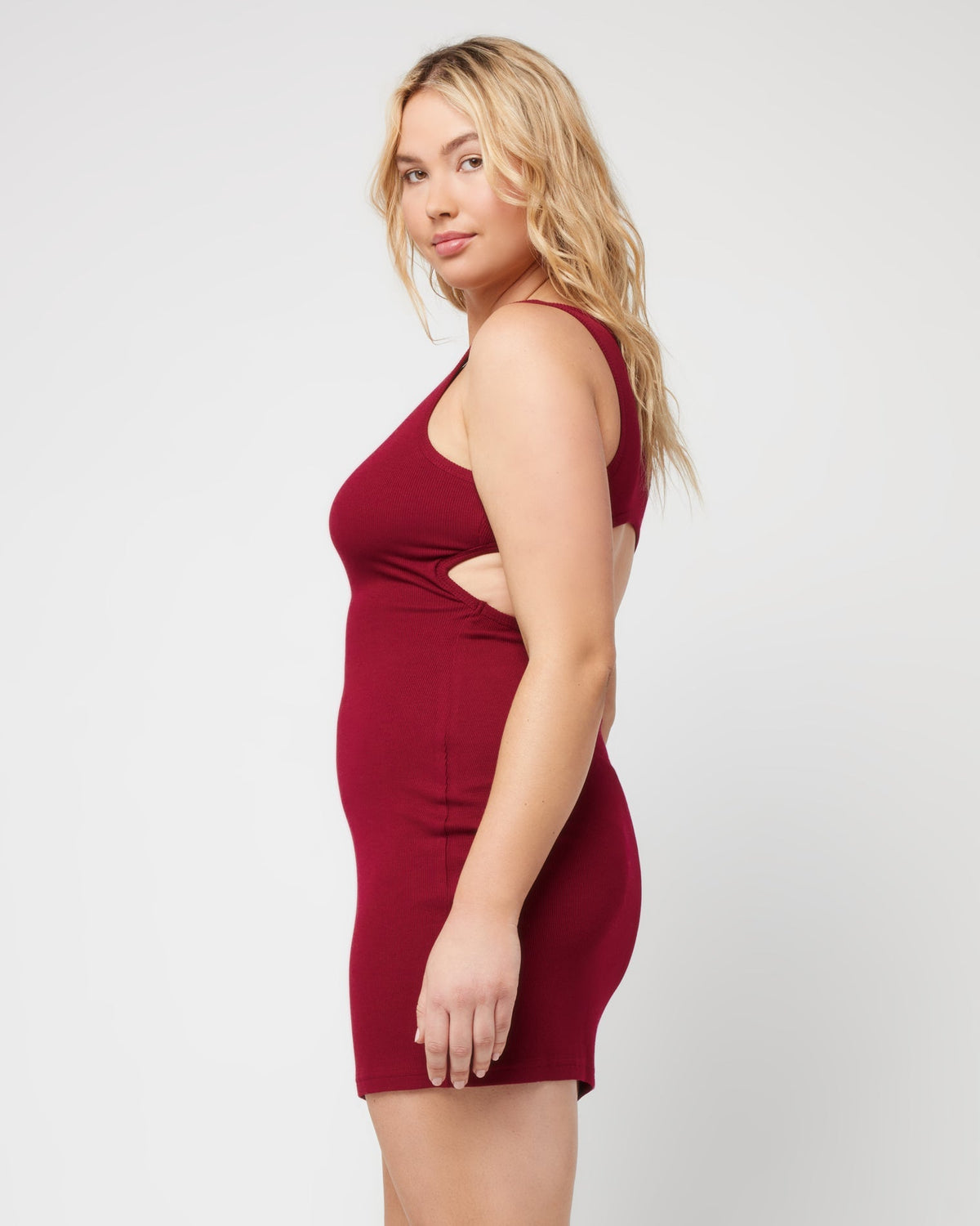Ryan Dress - Cabernet Cabernet | Model: Sydney (size: XL)