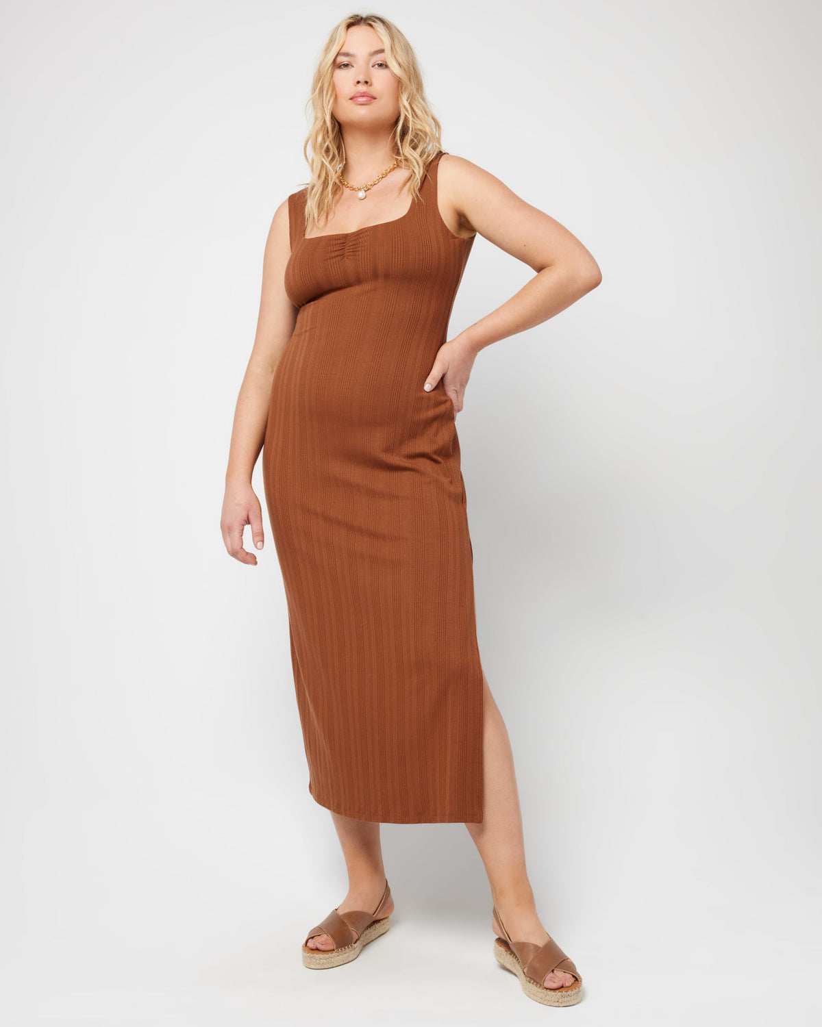 Celine Dress - Coffee Coffee | Model: Sydney (size: XL)