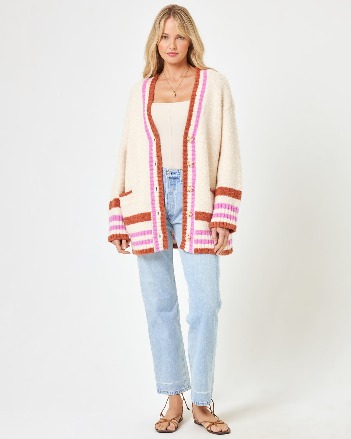 Delta Blooms Sweater - Delta Blooms Jacquard Delta Blooms Jacquard | Model: Lura (size: S)