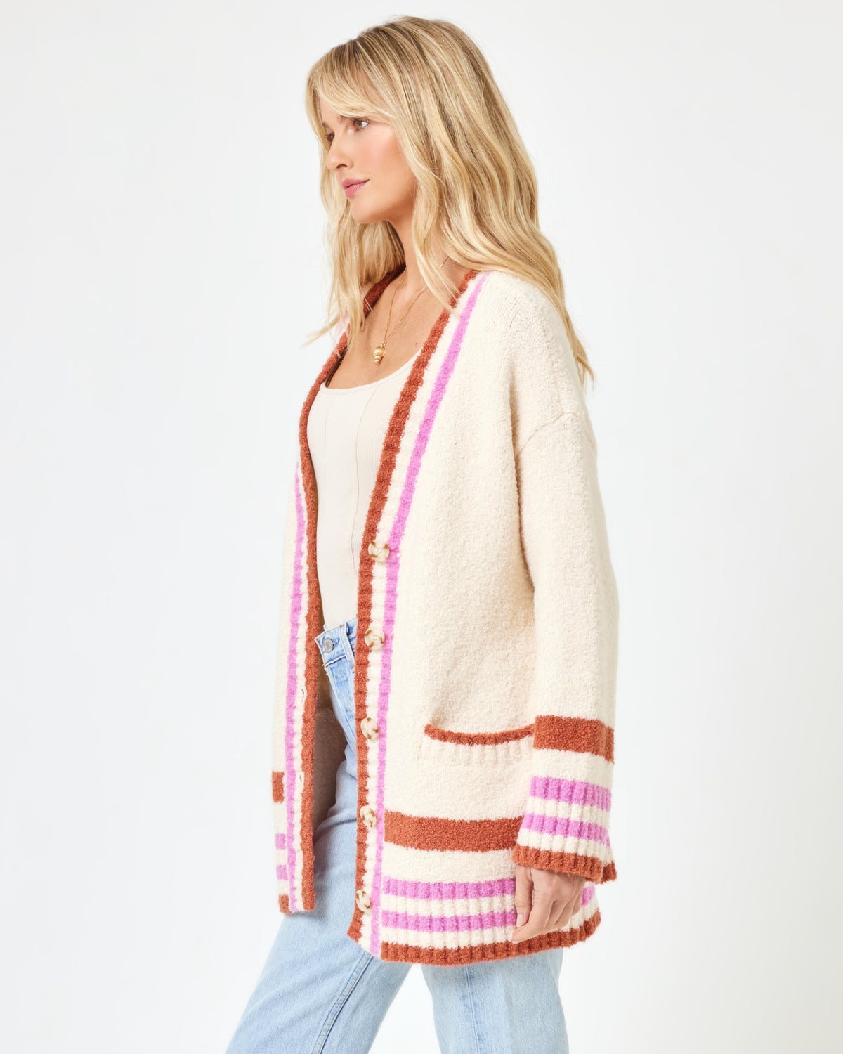 Delta Blooms Sweater - Delta Blooms Jacquard Delta Blooms Jacquard | Model: Lura (size: S)