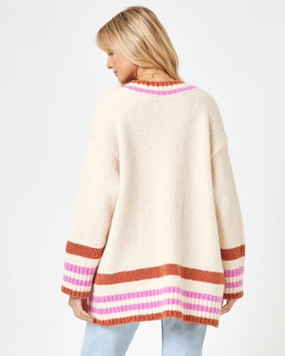 Delta Blooms Sweater - Delta Blooms Jacquard Delta Blooms Jacquard | Model: Lura (size: S)