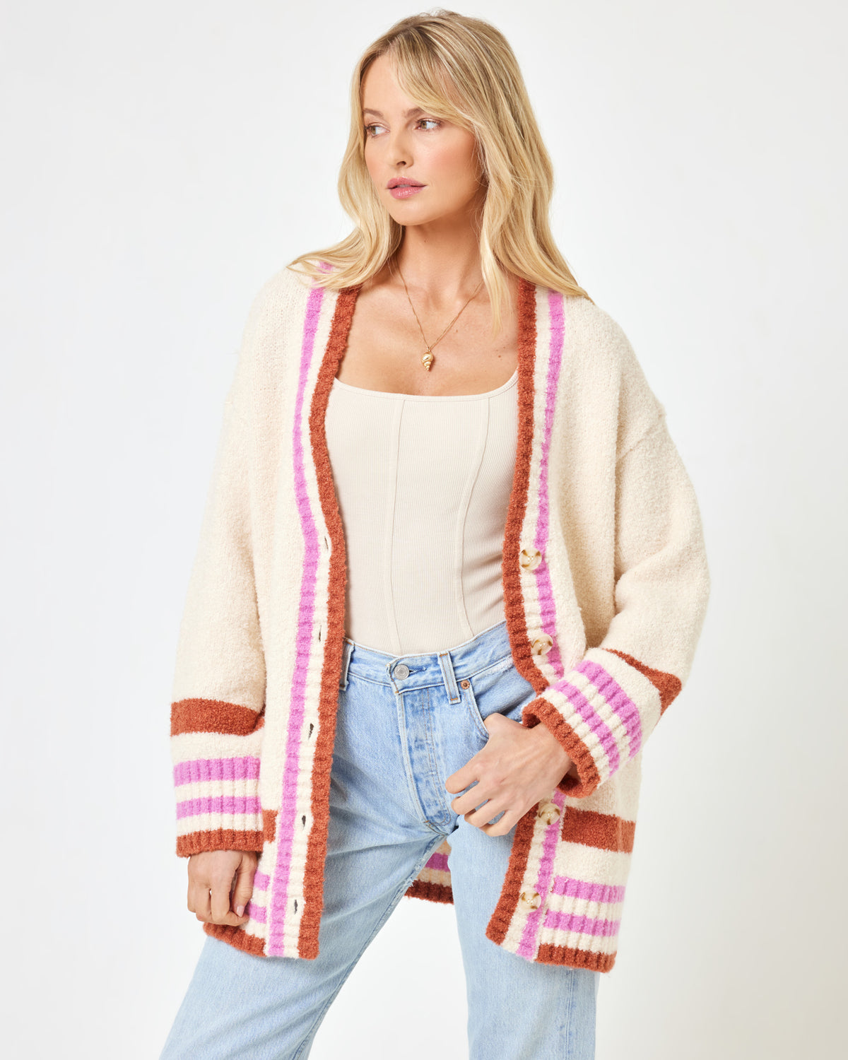 Delta Blooms Sweater - Delta Blooms Jacquard Delta Blooms Jacquard | Model: Lura (size: S) 