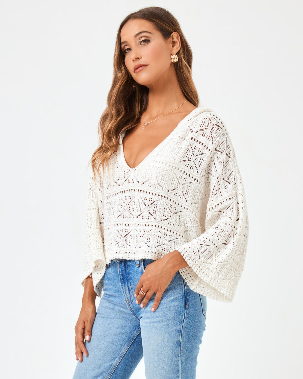 Diamond Eyes Sweater - Cream Cream | Model: Anna (size: S)