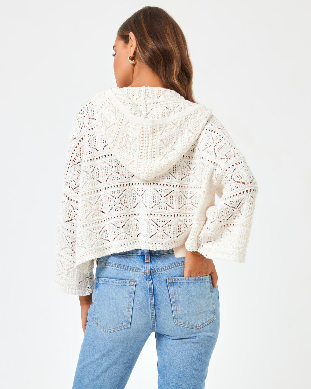 Diamond Eyes Sweater - Cream Cream | Model: Anna (size: S)