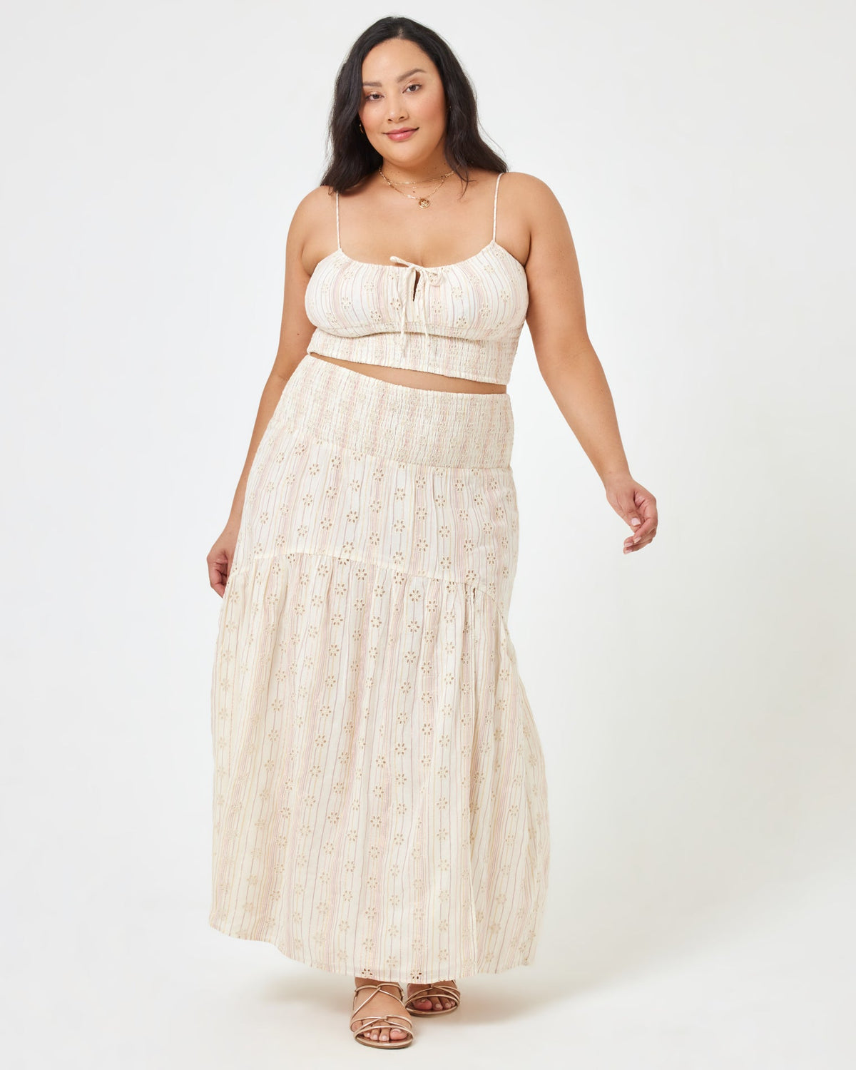 Falling For You Skirt Falling For You Eyelet | Model: Bianca (size: XL)
