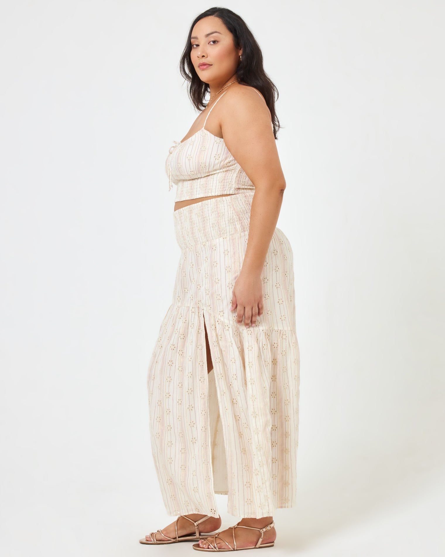 Falling For You Skirt Falling For You Eyelet | Model: Bianca (size: XL)