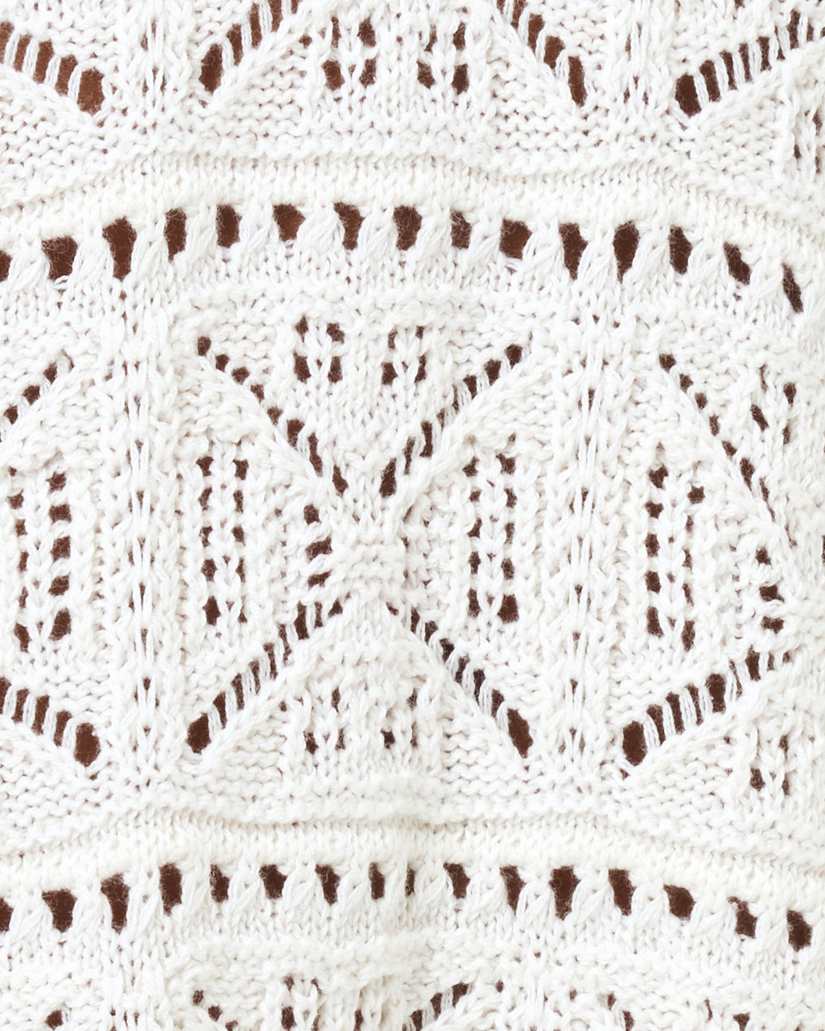 Diamond Eyes Short - Cream Cream | Model: Anna (size: S)