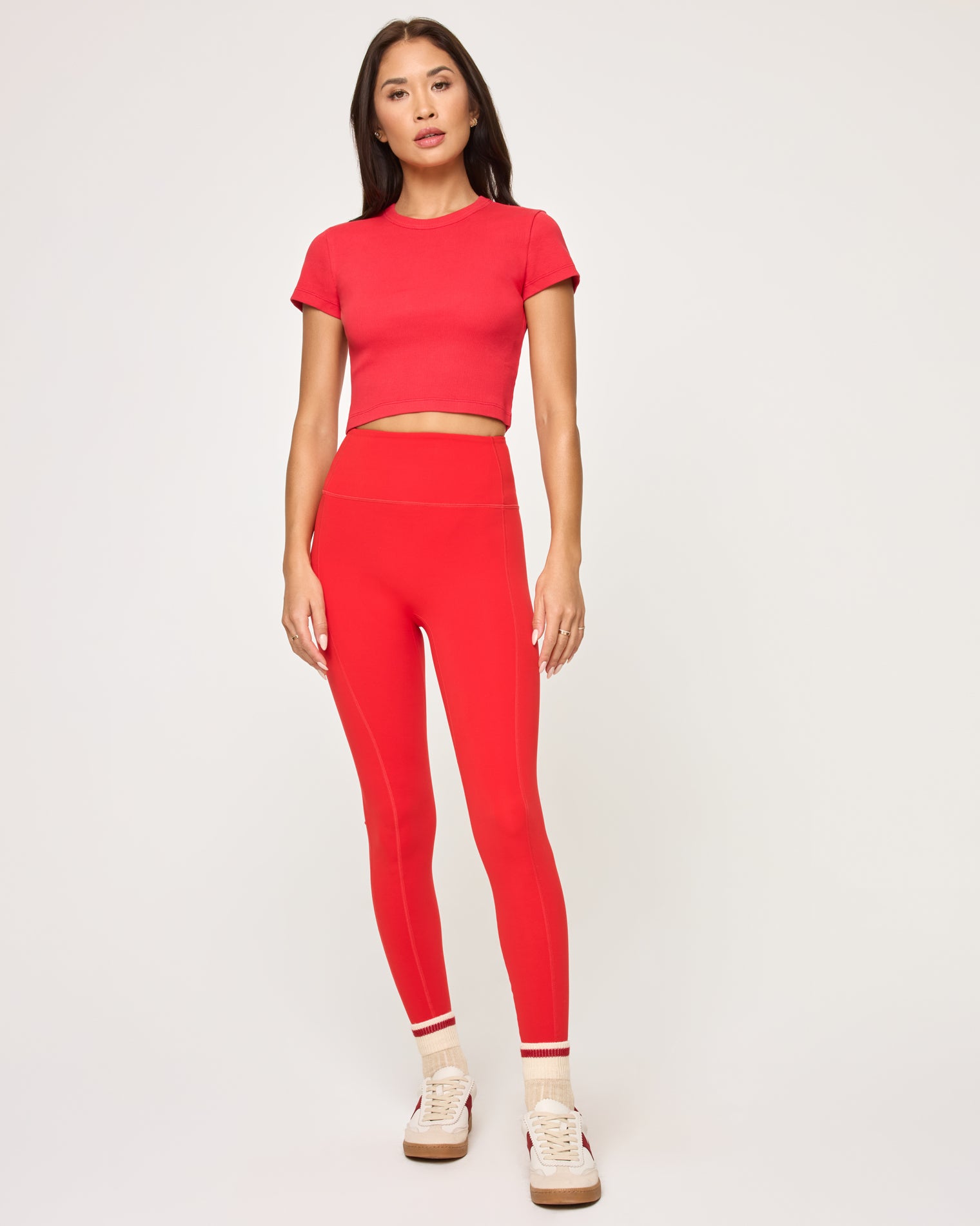 Julia Tee - Flame Flame | Model: Joycelyn (size: S) | Hover