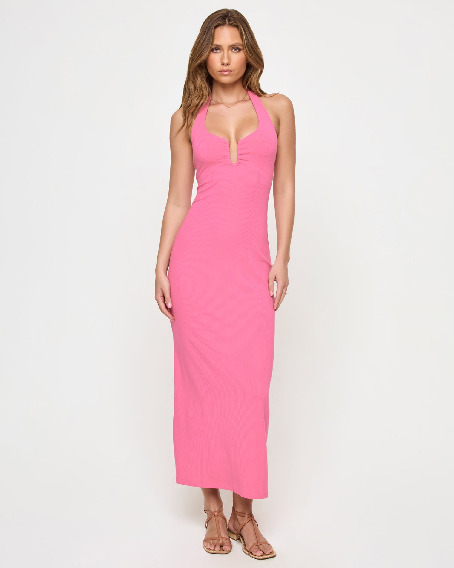 La Femme Dress - Begonia Begonia | Badge:New Arrival_#B2AC88_#ffffff' Pink maxi dress with deep v-neckline