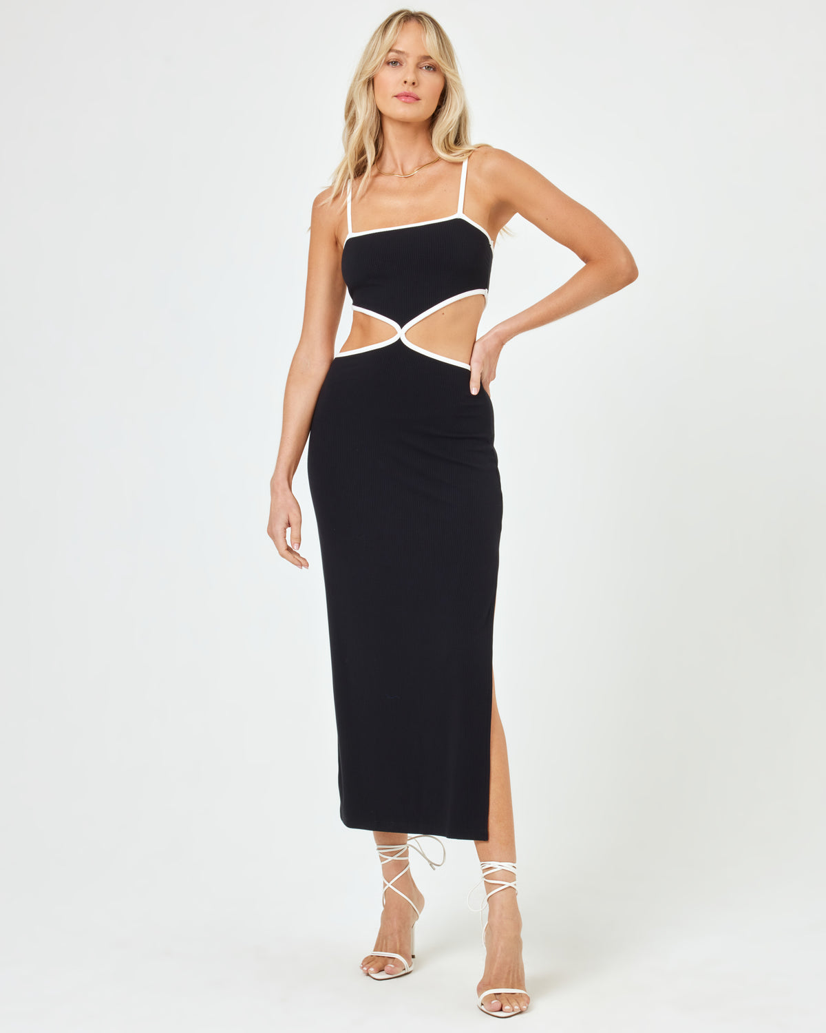 Libra Dress - Black-Cream Black-Cream | Model: Lura (size: S) | Hover