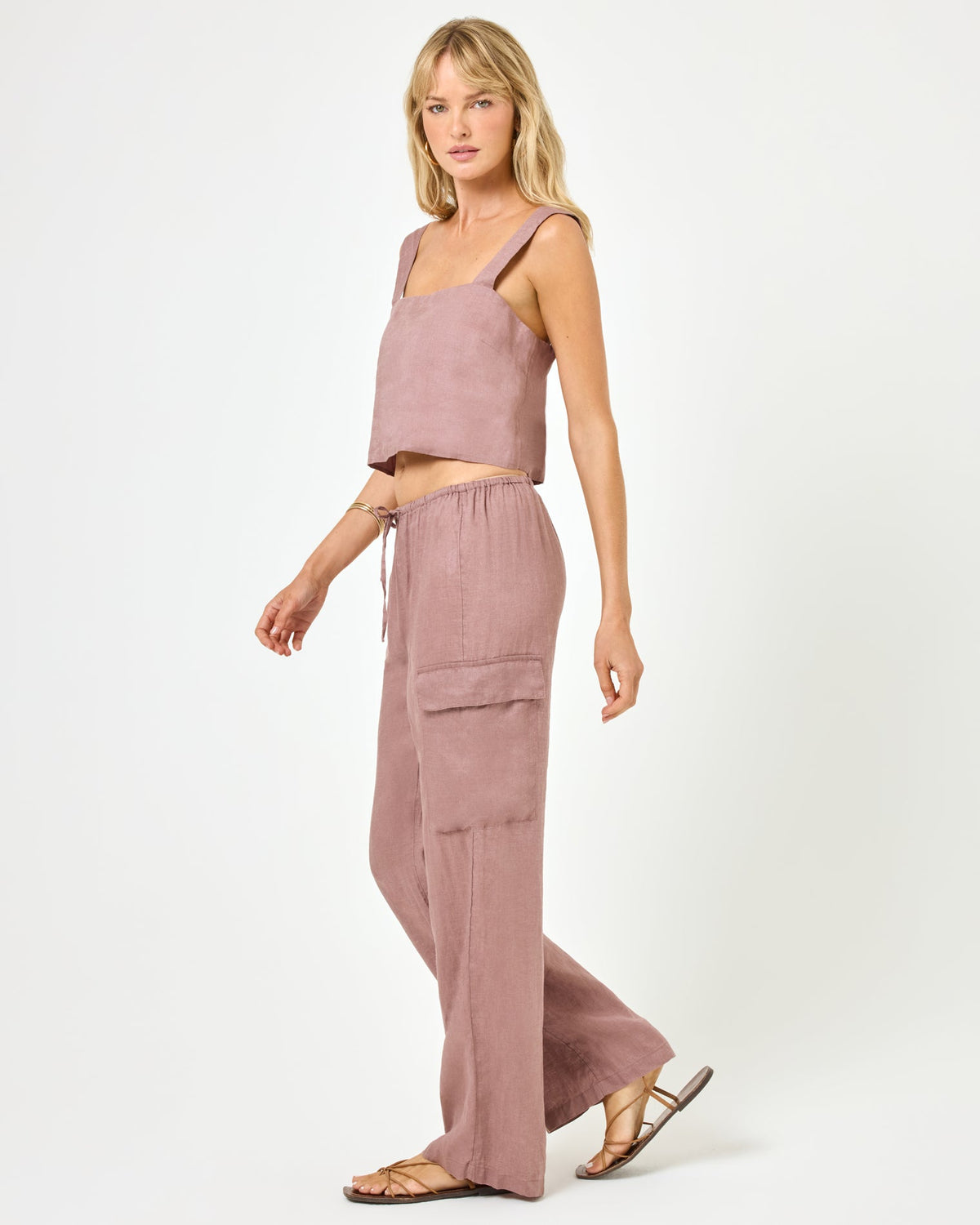 Sundown Cargo Pant - Smoky Quartz Smoky Quartz | Model: Lura (size: S)