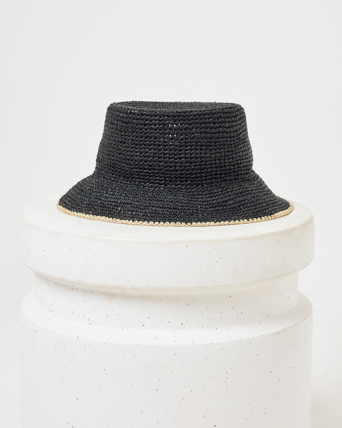 Isadora Bucket Hat - Black-Cream Black-Cream | Hover