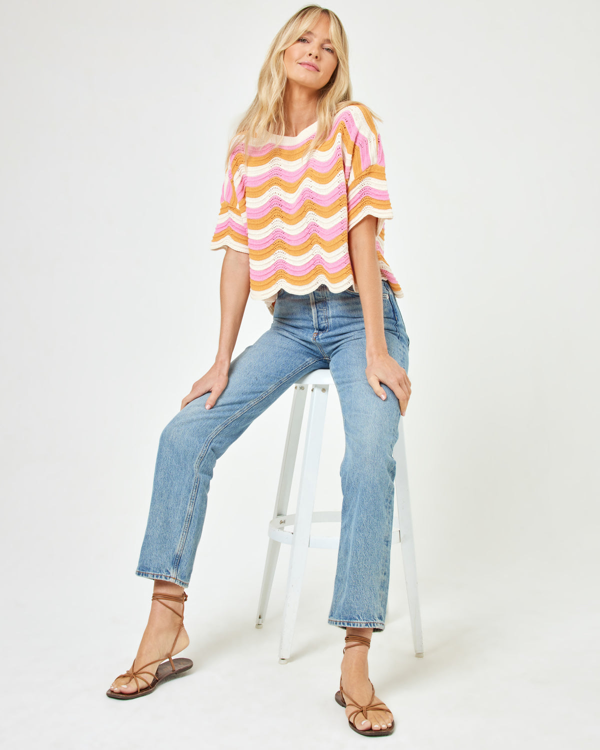 Make Waves Sweater - Catching Sun Catching Sun | Model: Lura (size: S) | Hover
