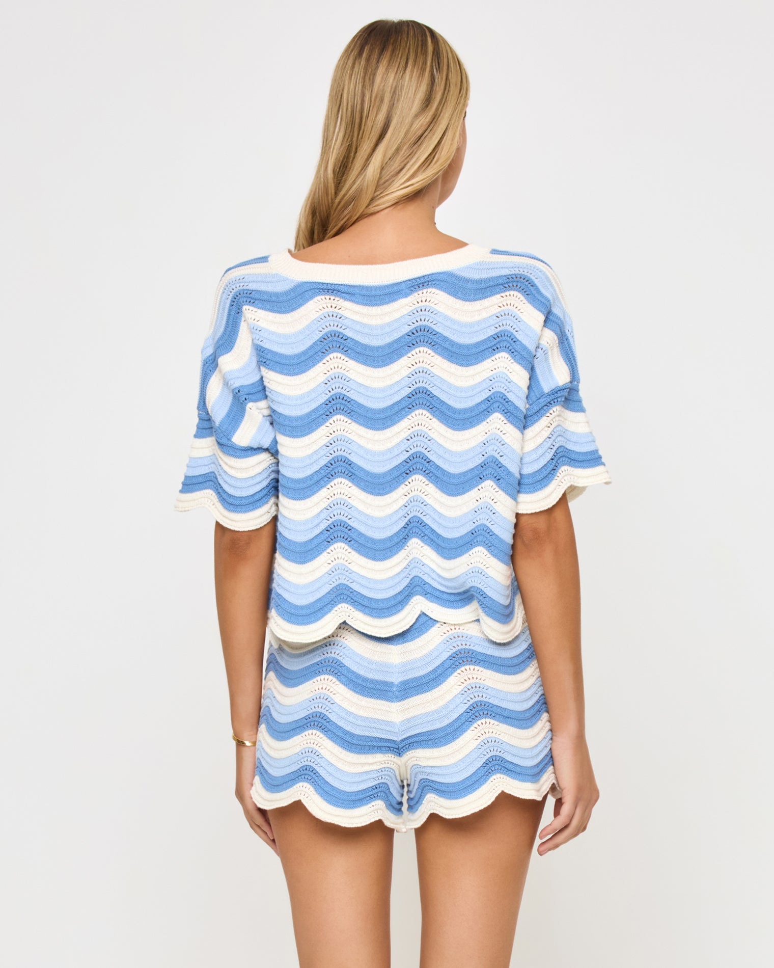 Make Waves Knit Short - Blue Crush Blue Crush | Model: Jessica (size: S)
