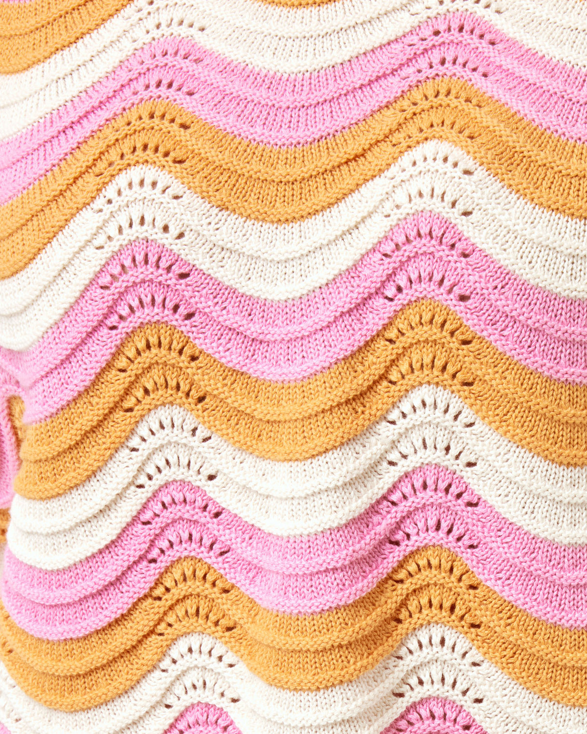 Make Waves Knit Short - Catching Sun Catching Sun | Model: Lura (size: S)