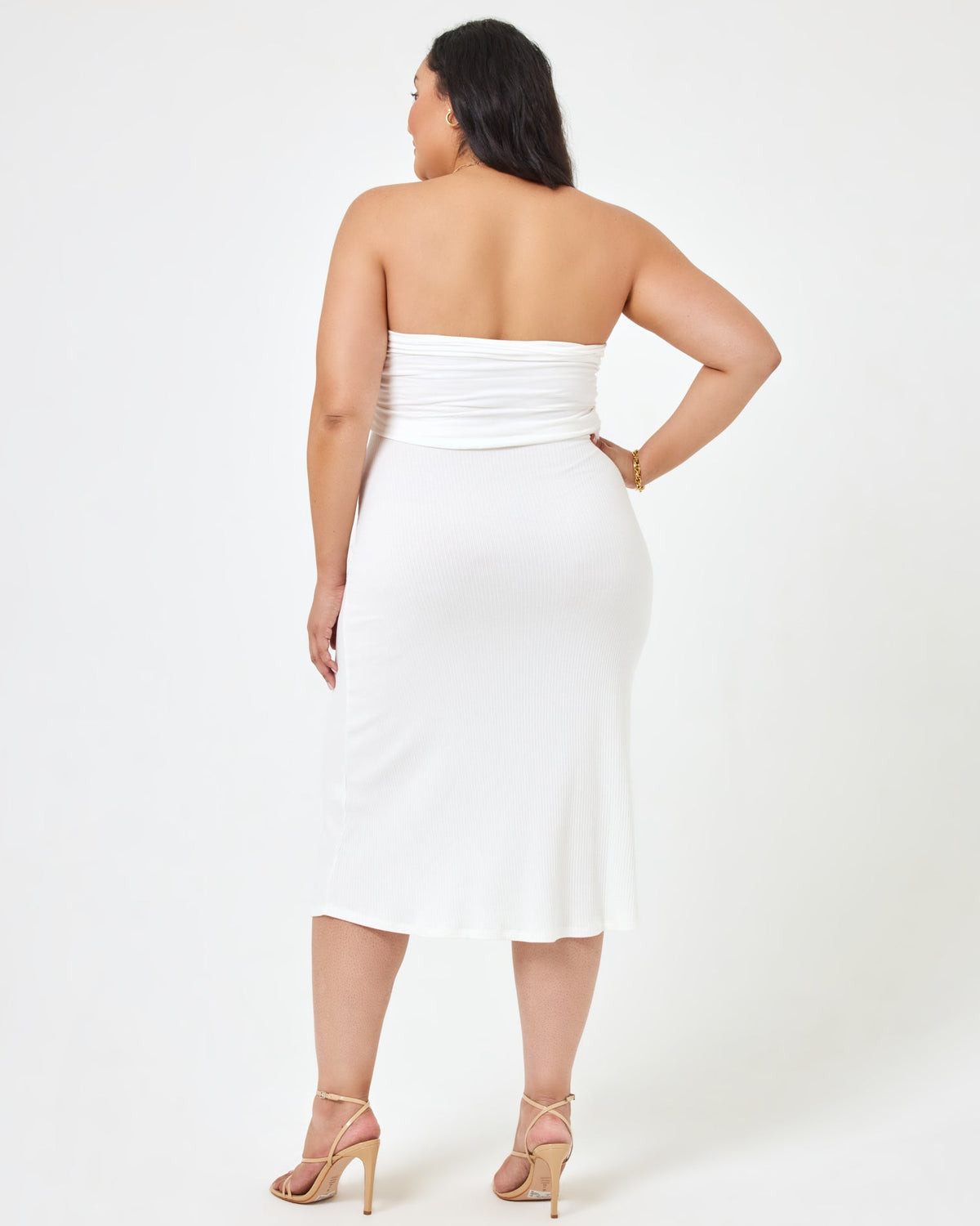 Manaia Dress - Cream Cream | Model: Bianca (size: XL)