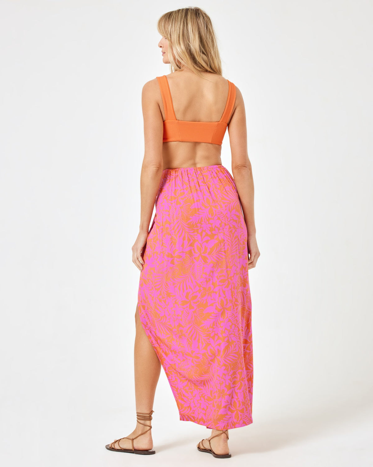 Printed Mia Cover-Up Path To Paradise | Model: Lura (size: S)