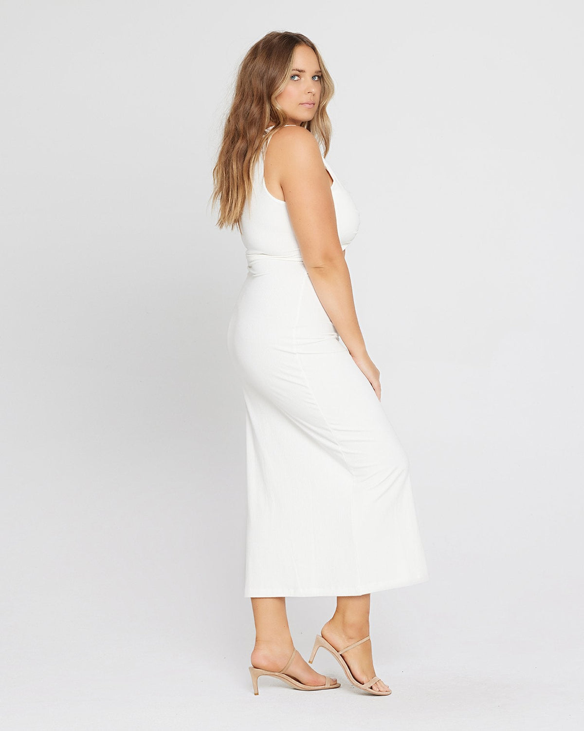 Nico Dress - Cream Cream | Model: Ali (size: XL)