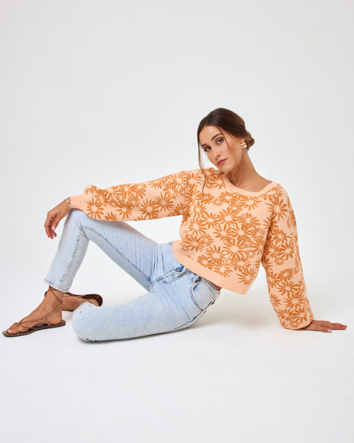 Plumeria Pullover Flowers For Hours | Model: Anna (size: S)