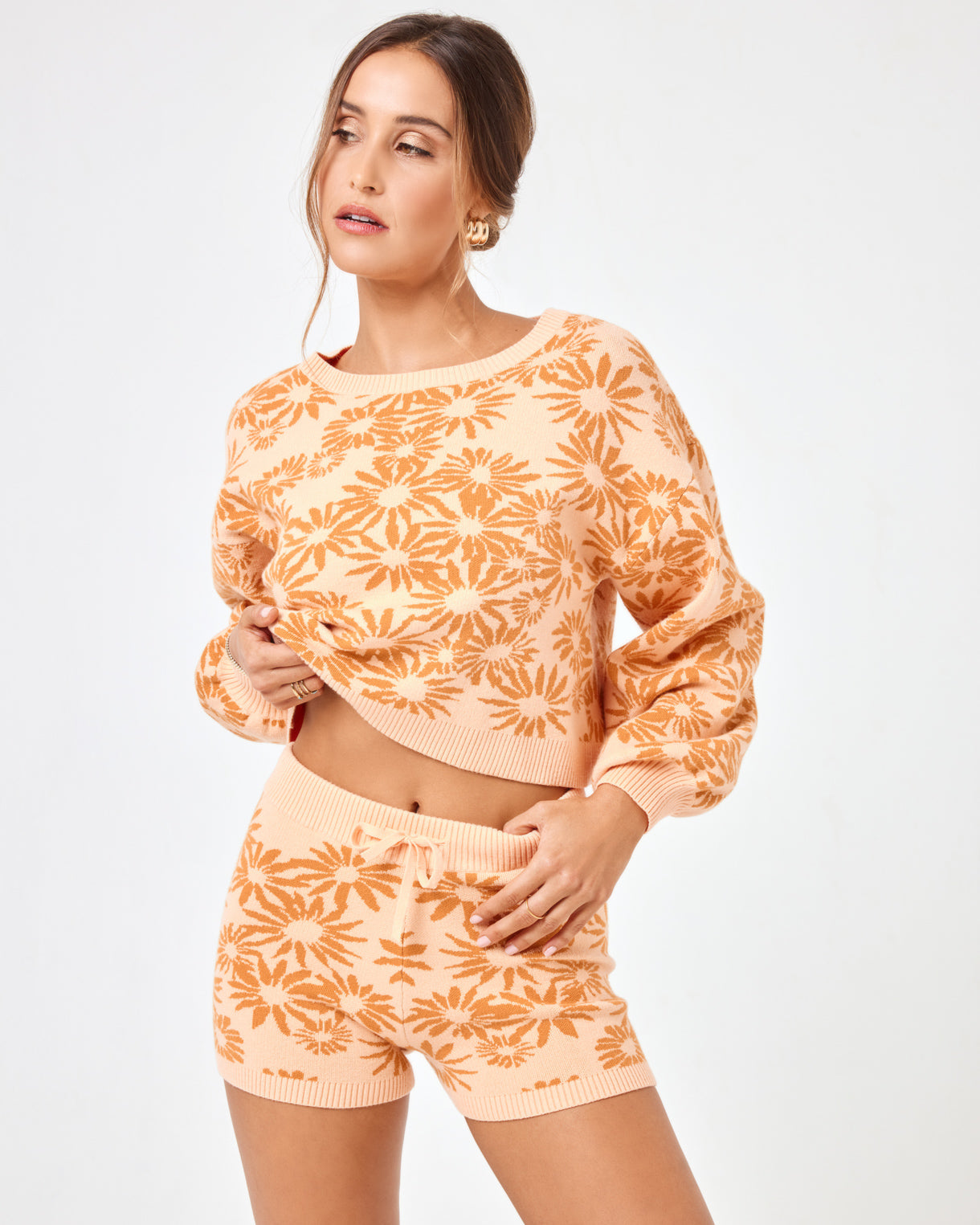 Plumeria Pullover Flowers For Hours | Model: Anna (size: S)