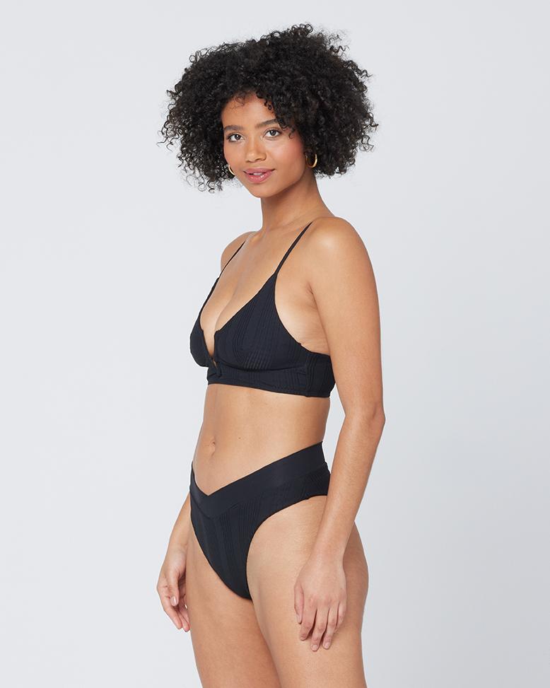 Pointelle Rib Siren Bikini Top - Black Black | Model: Valyn (size: S)