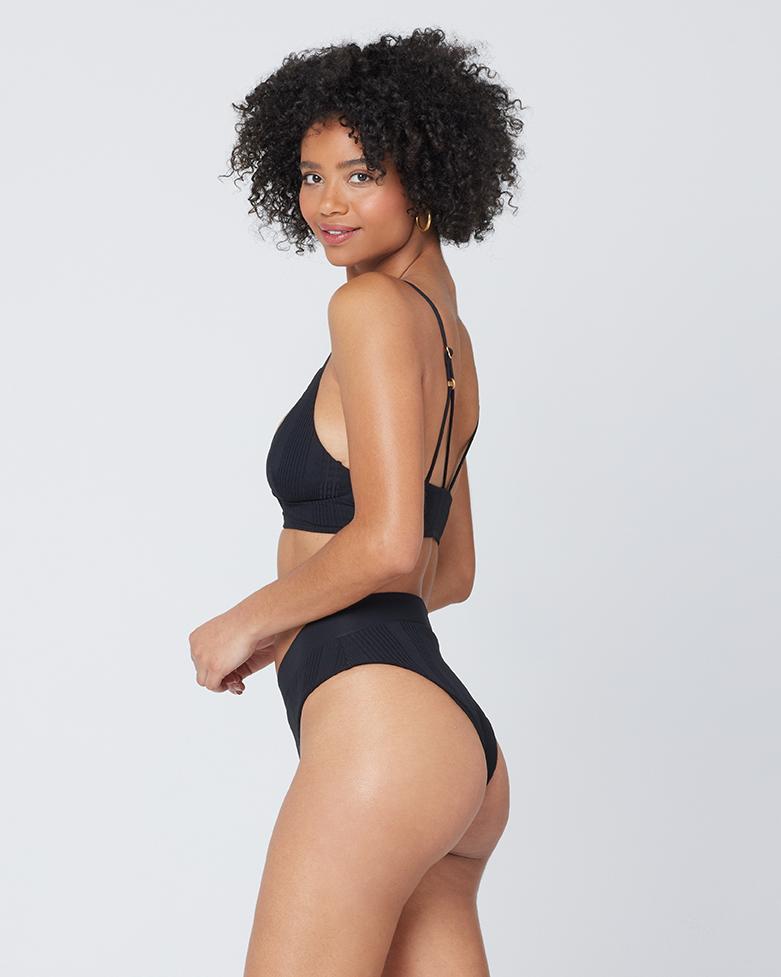 Pointelle Rib Siren Bikini Top - Black Black | Model: Valyn (size: S)
