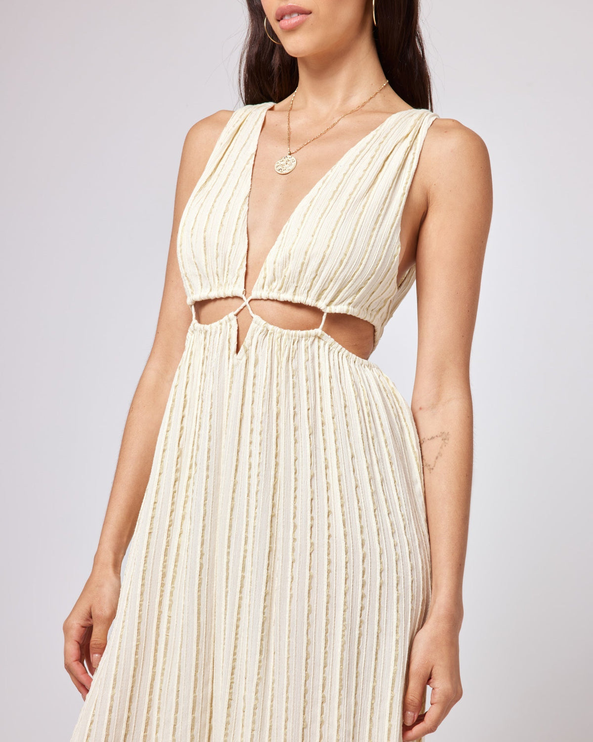 Rafael Cover-Up Dress - Tapioca Tapioca | Model: Julianna (size: S) 