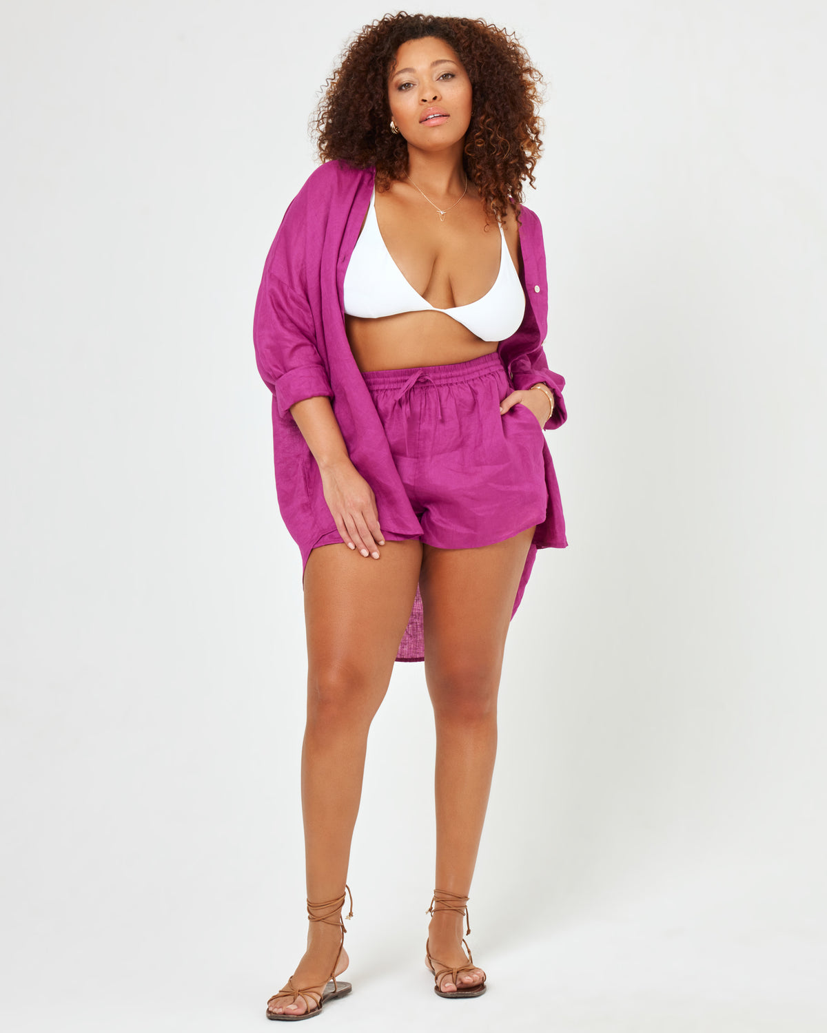 Rio Tunic - Berry Berry | Model: Amber (size: XL)